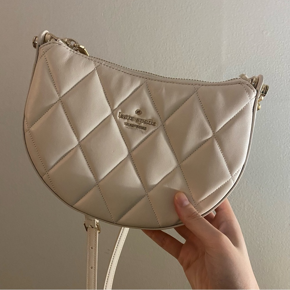 kate spade white and gold hand bag